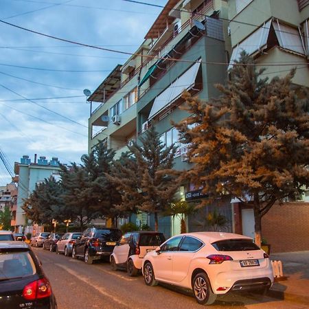 Nuestra Casa Hotel Tirana Kültér fotó